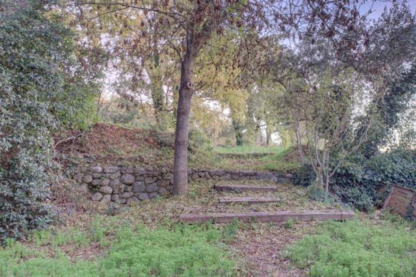 AIX-EN-PROVENCE - APPARTEMENT RENOVE -T2- TERRASSE - JARDIN - 220 000 