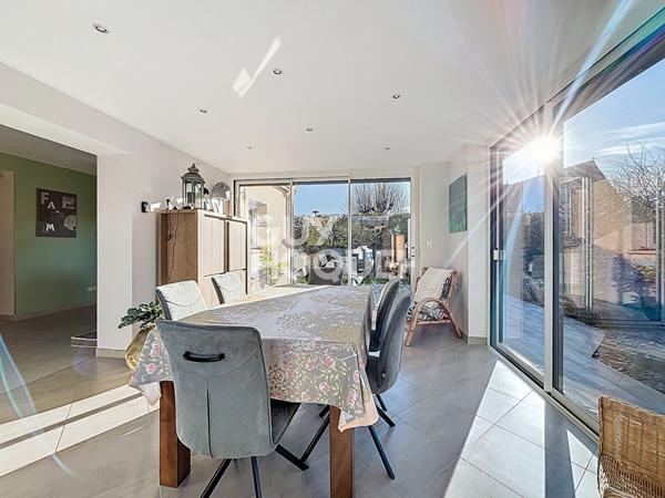 Maison Carpiquet 6 pièces - 4 chambres