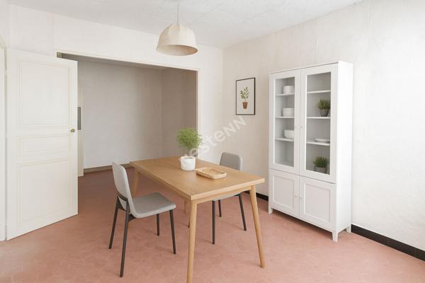 Grand studio dernier étage - Coeur historique La Ciotat.