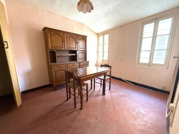 Grand studio dernier étage - Coeur historique La Ciotat.