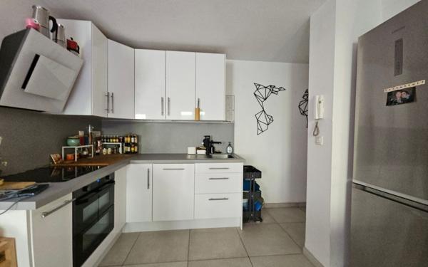 Appartement à vendre    1 pièce • 43,94 m2 Saint-Étienne