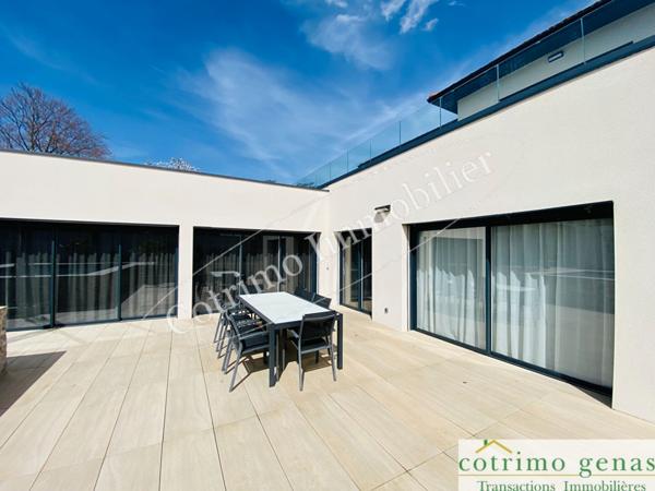 Genas Villa 200m² hab +5 Chbres+piscine+Terr.815m²