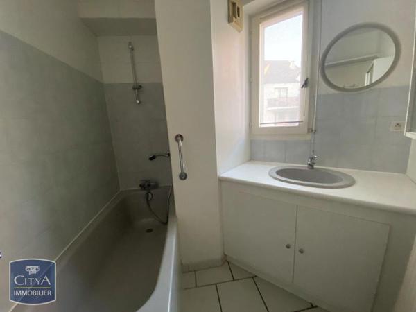 Appartement à louer 2 pièces 54.32m² Dijon (21000)