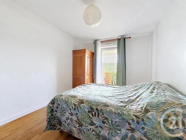 Appartement F3 à vendre  3 pièces - 66,83 m 2   DEVILLE LES ROUEN  - 76