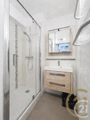 Appartement F3 à vendre  3 pièces - 66,83 m 2   DEVILLE LES ROUEN  - 76