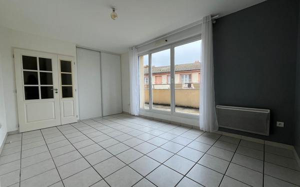 Appartement à louer    2 pièces • 46 m2 Mâcon