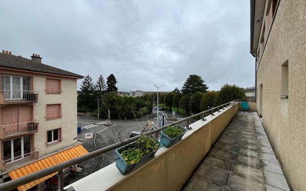Appartement à louer    2 pièces • 46 m2 Mâcon