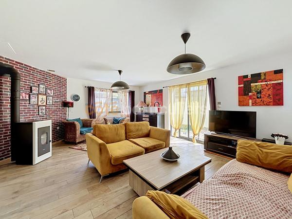Vente
                Maison110,07 m² - 5 Pièces -
                    SAINT AUBIN LES ELBEUF (76410)