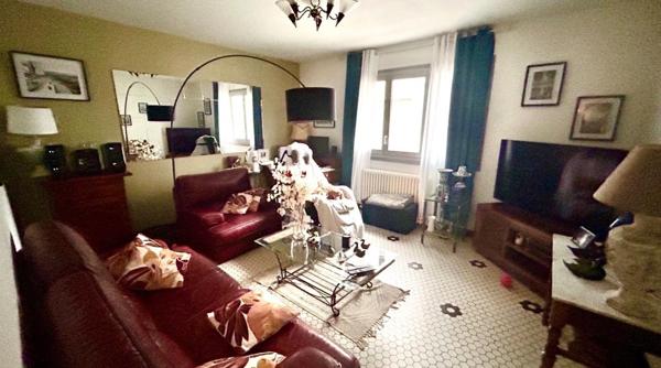 Immeuble locatif parfait pour investisseurs !