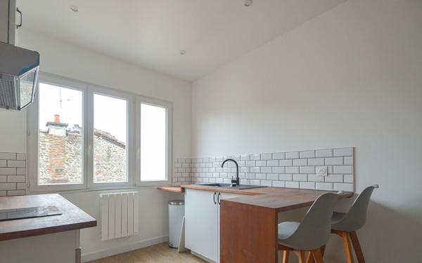 Appartement à louer    1 pièce •  Pau