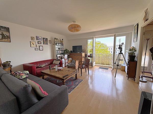 APPARTEMENT 2 PIECES - 40M² - BALCON - PLEIN SUD - ASCENSEUR - BOTTIERE