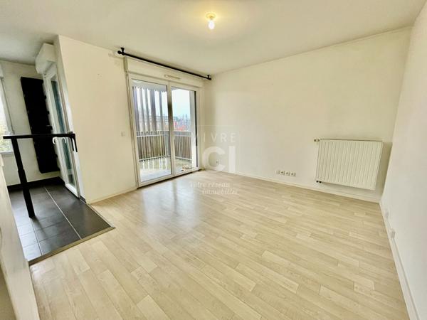 APPARTEMENT 2 PIECES - 40M² - BALCON - PLEIN SUD - ASCENSEUR - BOTTIERE