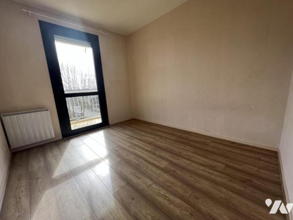 TYPE 4/5 A VENDRE AVEC TERRASSE ET GARAGE