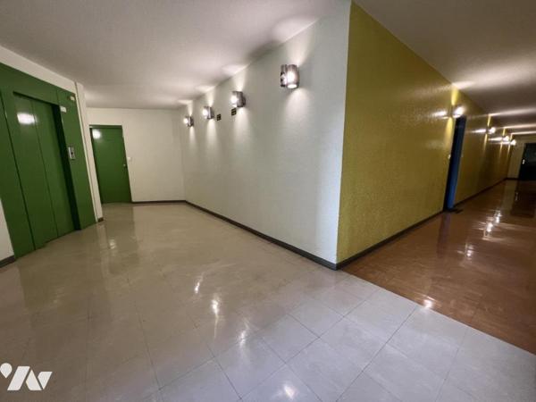 TYPE 4/5 A VENDRE AVEC TERRASSE ET GARAGE