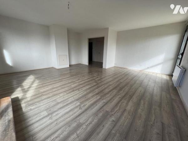 TYPE 4/5 A VENDRE AVEC TERRASSE ET GARAGE