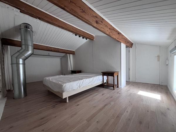Maison 219 390 € Saint-Philbert-de-Grand-Lieu 4 p 75 m² DPE D