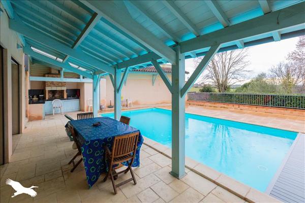 Maison à vendre |  Mauvezin |  8 pièces | 250 m²