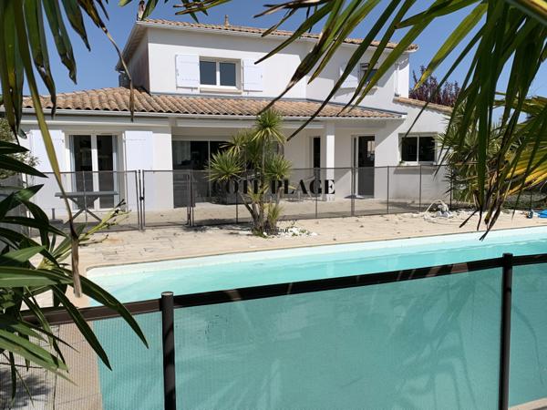 Vaux-sur-Mer (17640) VAUX SUR MER - MAISON FAMILIALE A 500 M DU CENTRE AU PRIX DE 821 600 € FAI