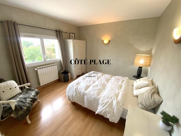 Vaux-sur-Mer (17640) VAUX SUR MER - MAISON FAMILIALE A 500 M DU CENTRE AU PRIX DE 821 600 € FAI