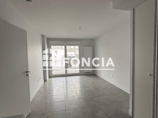 Location Appartement 2 pièces 47.32 m² - 43 A/B/C RUE DU CLOS FOUR Clermont-ferrand 63100