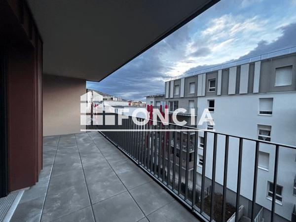 Location Appartement 2 pièces 47.32 m² - 43 A/B/C RUE DU CLOS FOUR Clermont-ferrand 63100