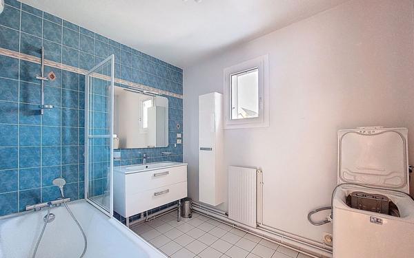 Appartement à vendre    3 pièces • 75 m2 Tours