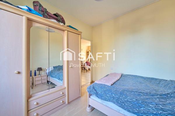 Maison 4 pièces 3 chambres de 80 m2 sur une parcelle de 186 m2 avec un jardin de 100 m2