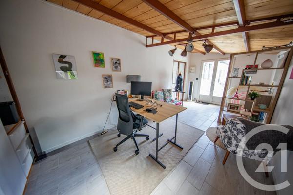 Maison à vendre  5 pièces - 108,61 m 2   ST MEDARD EN JALLES  - 33