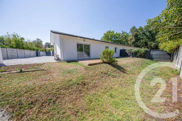Maison à vendre  5 pièces - 108,61 m 2   ST MEDARD EN JALLES  - 33