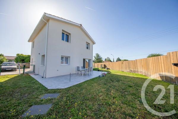 Maison à vendre  5 pièces - 108,61 m 2   ST MEDARD EN JALLES  - 33