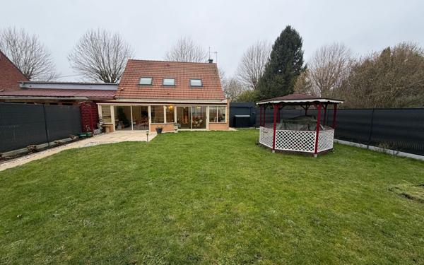 Maison à vendre    4 pièces •  Merville