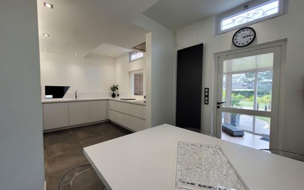 Maison à vendre    7 pièces • 206 m2 Amiens