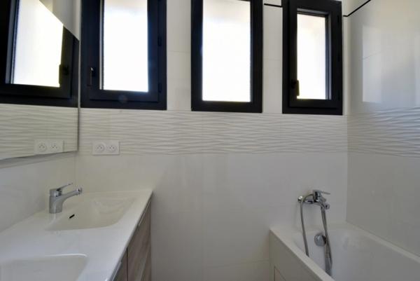 EXCLUSIVITÉ : Appartement T4/T5 – Terrasse - Garage et 2 parkings