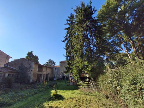 Maison  6 pièce(s)  3 chambre(s)  162 m²