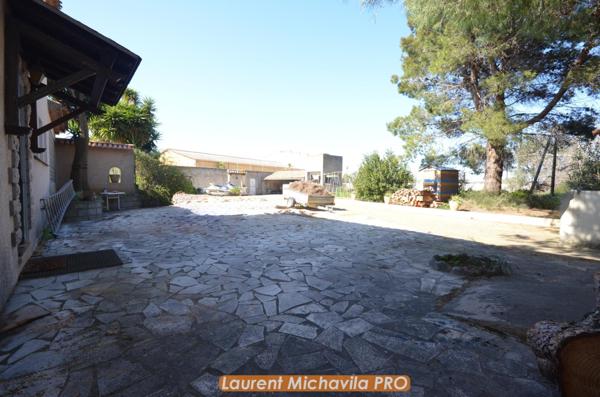 Maison à VILLENEUVE-LES-BEZIERS, 34420 - 7 pièces 192m²