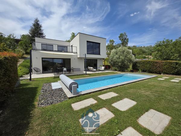 Villa 6 pièce(s) 4 chambre(s) 178 m²