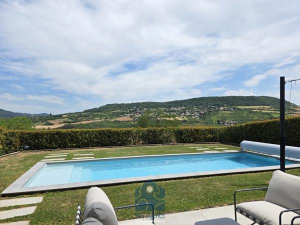 Villa 6 pièce(s) 4 chambre(s) 178 m²