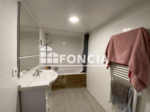 Location Maison 4 pièces 82.74 m² - LE MESNIL MAUGER Mezidon Vallee D'auge 14140