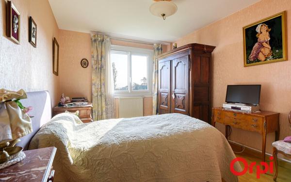 Appartement à vendre    3 pièces • 80,67 m2 Sainte-Foy-lès-Lyon