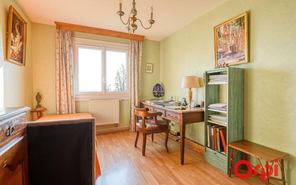 Appartement à vendre    3 pièces • 80,67 m2 Sainte-Foy-lès-Lyon