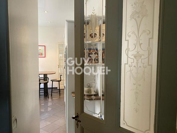 Appartement 9 pièces 224.17 m2