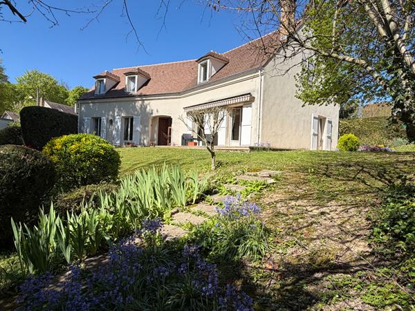 Maison familiale traditionnelle dans Provins  4 chambres  !