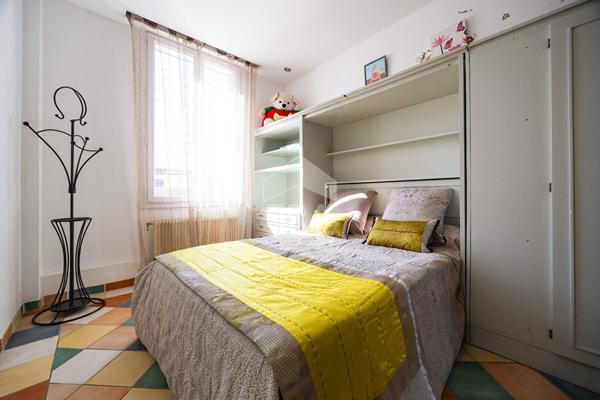 Villelongue de la Salanque : Propriété à vendre avec garage, piscine et appartement indépendant