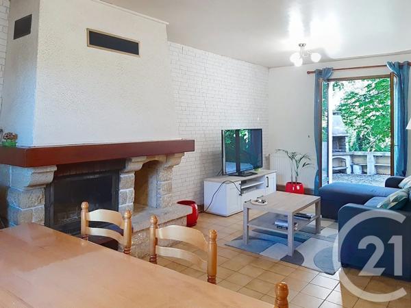 Maison à vendre  4 pièces - 86,07 m 2   GRON  - 89