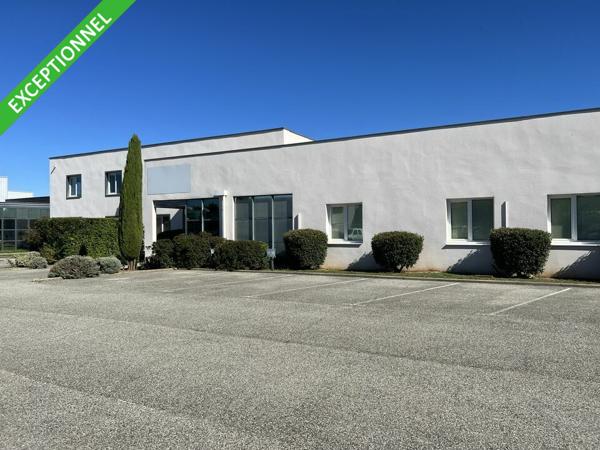 Bâtiment de bureaux à vendre à Valence avec grand parking sécurisé