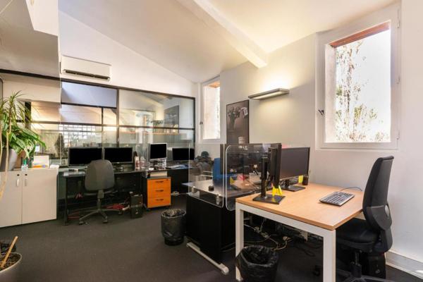 Bureaux atypiques à louer ou vendre à Levallois-Perret avec climatisation