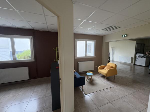 Bureaux à louer - Villemandeur (45) - 250 m2