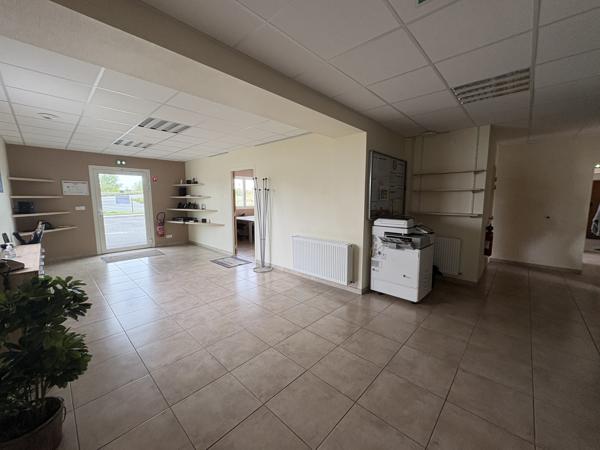 Bureaux à louer - Villemandeur (45) - 250 m2