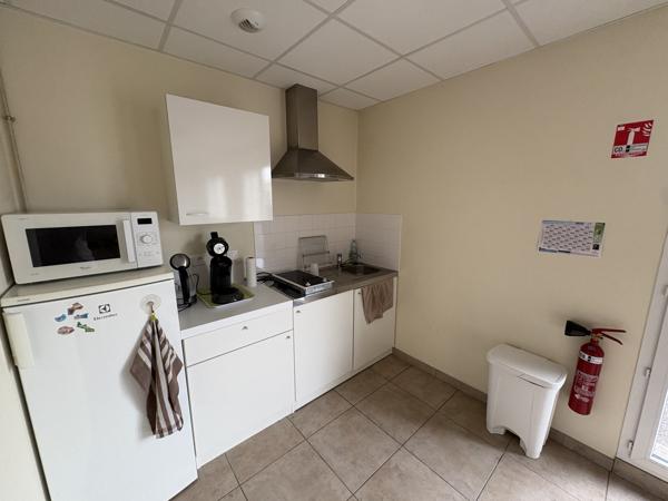 Bureaux à louer - Villemandeur (45) - 250 m2