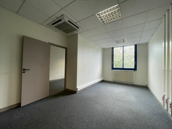 POITIERS SECTEUR PARC DES EXPOSITIONS BUREAUX 31.66m2